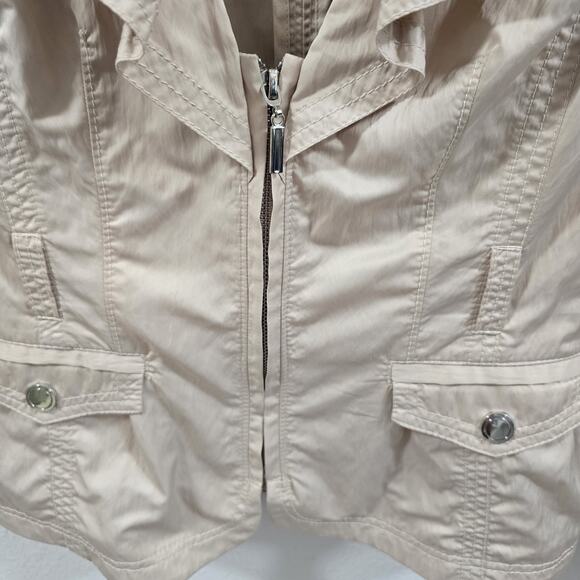 White House Black Market Beige Ruffle Zip Jacket Size 12 Lightweight Chic - Picture 7 of 13